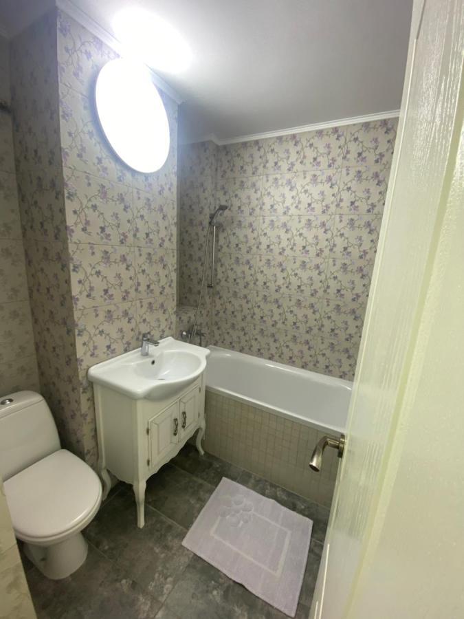 Violetta Apartament Бузэу Экстерьер фото